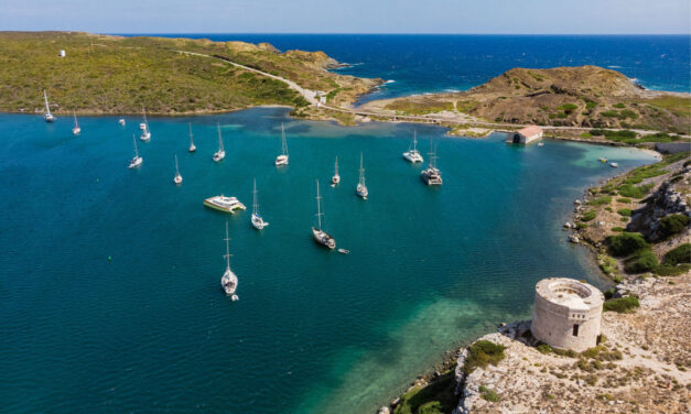 Descubre las dos playas más secretas de Menorca