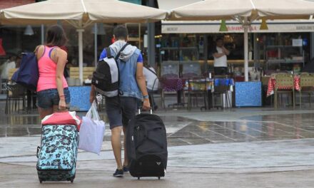 España llegará a los 83 millones de turistas