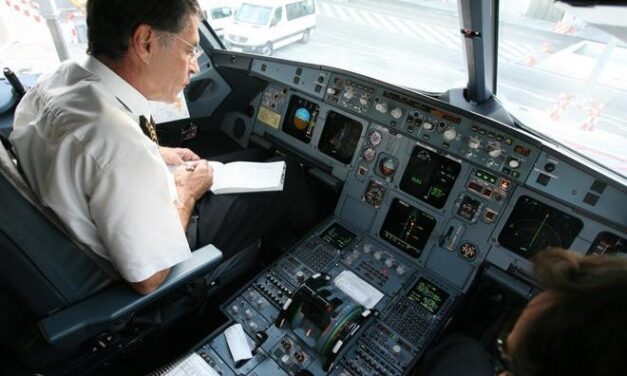 Europa estudia reforzar la seguridad en cabina de los aviones