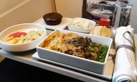 Las aerolíneas que mejor comida dan a los viajeros