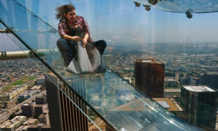 Skyslide, un tobogán a 305 metros