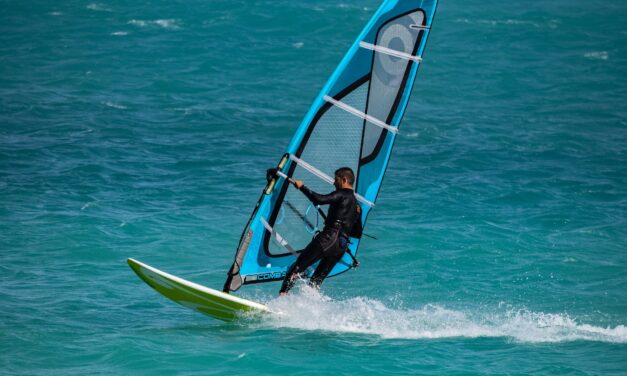 Mallorca windsurf: Los mejores consejos para este verano