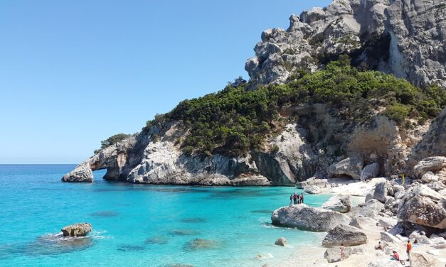 Viaja a Cerdeña en tus próximas vacaciones